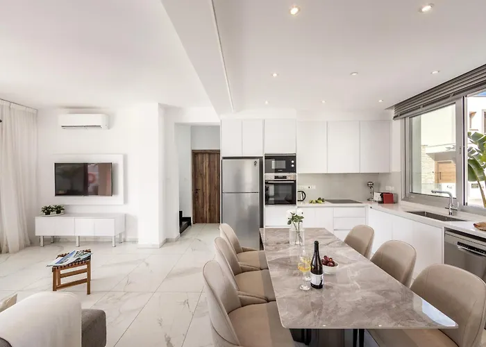 Sol E Mar 2 * Protaras