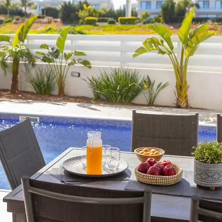 فيلة Sol E Mar 2 بروتاراس